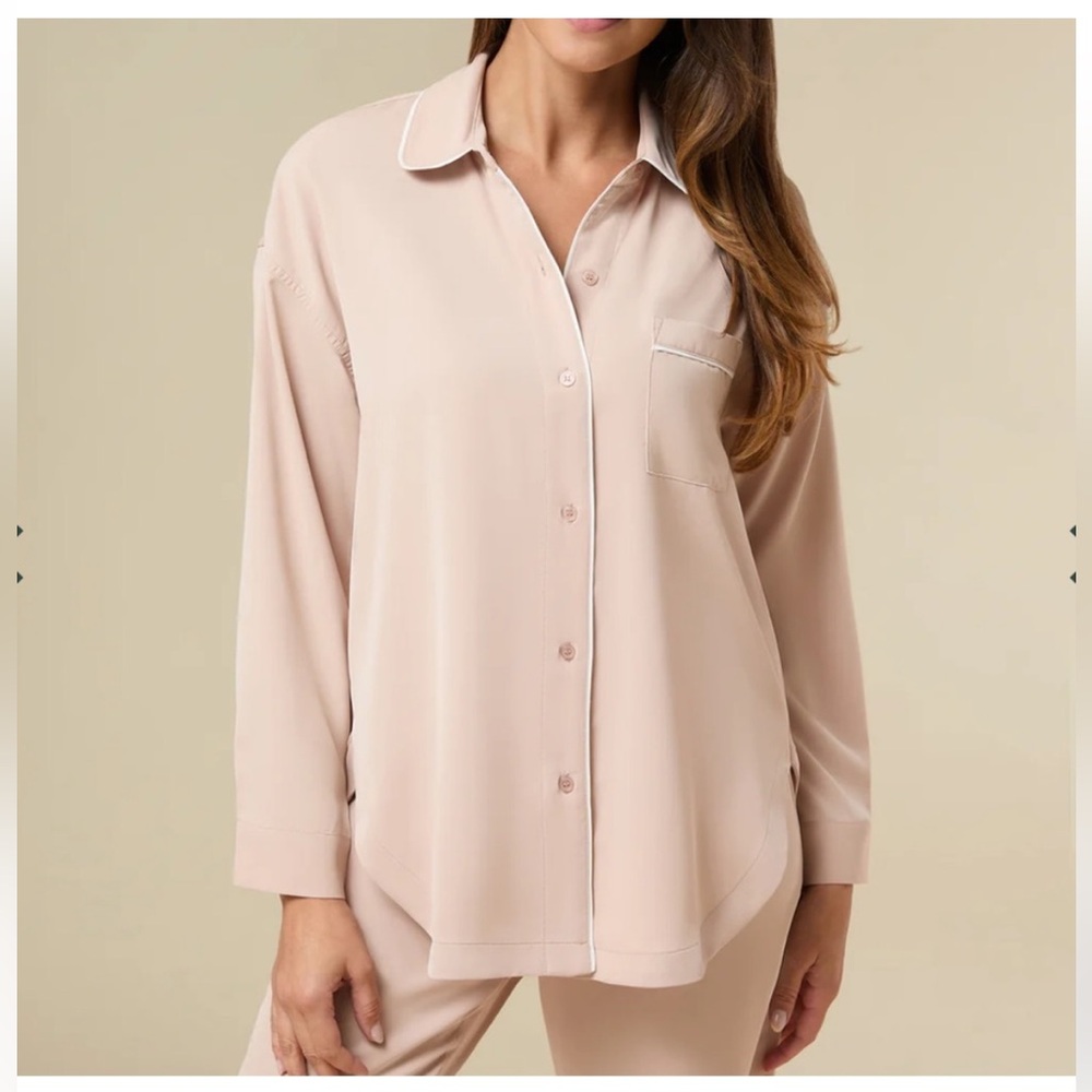 Rachel Parcell Elegant Beige Button-Up top